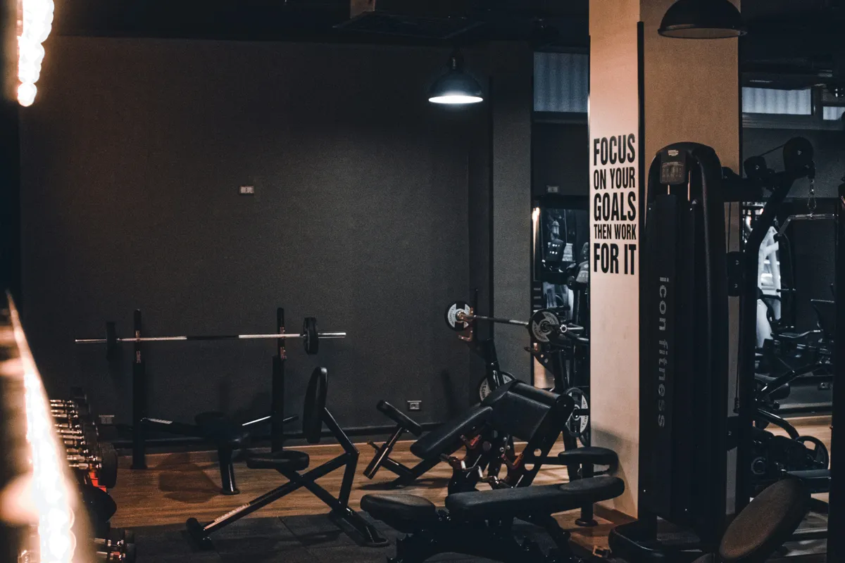Vad är boutique-fitness — och varför växer det i Sverige?